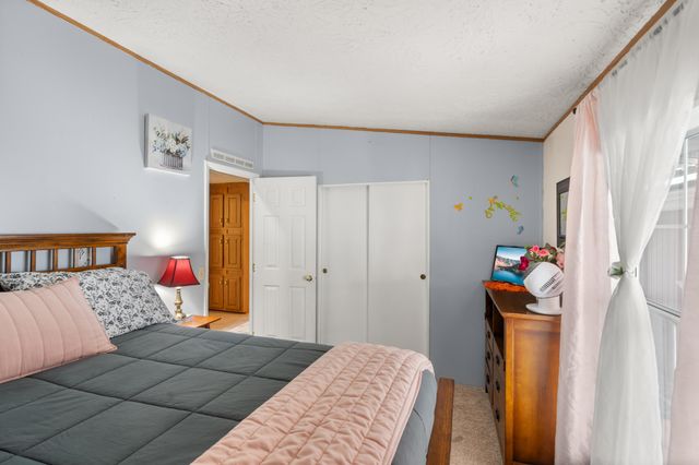 640 Hedy Jayne, Medford, OR 97501