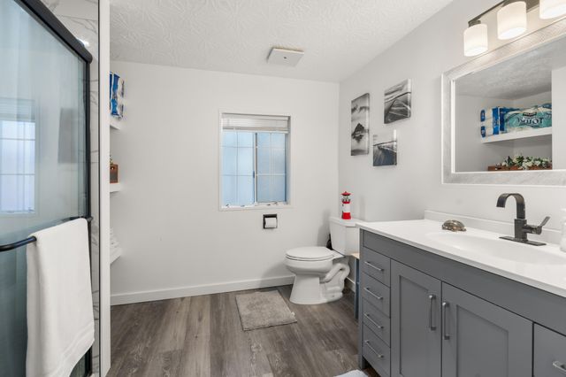 640 Hedy Jayne, Medford, OR 97501