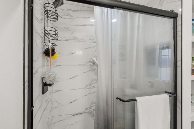 640 Hedy Jayne, Medford, OR 97501