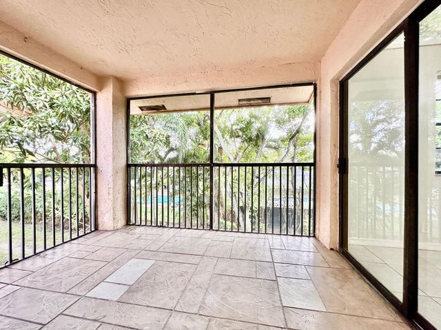 1917 NW 94TH AV 204A, Coral Springs, FL 33071