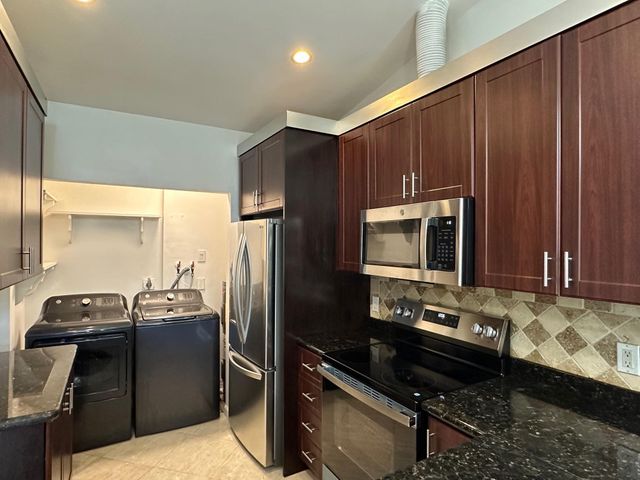 1917 NW 94TH AV 204A, Coral Springs, FL 33071