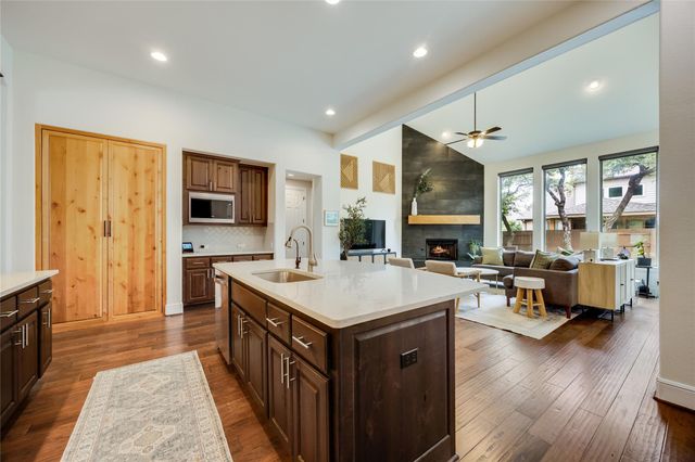 205 Fannin Battleground LN, Georgetown, TX 78628