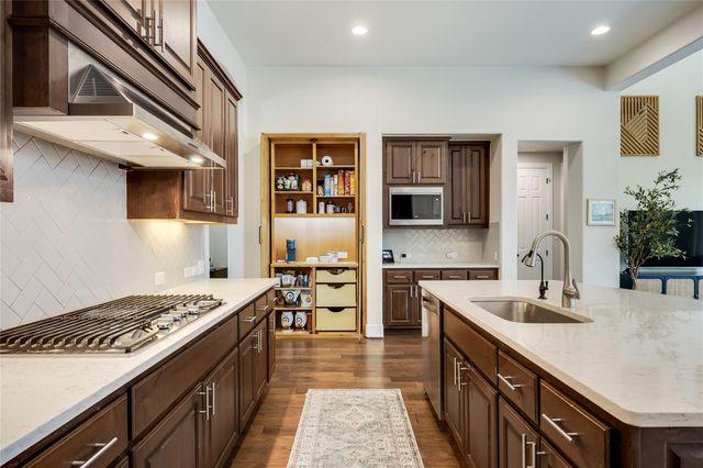 205 Fannin Battleground LN, Georgetown, TX 78628