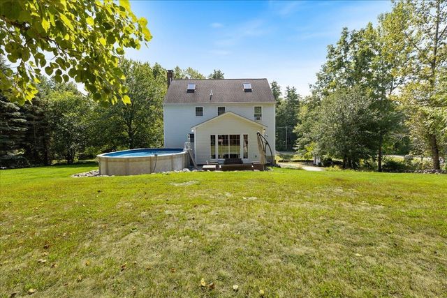 71 Pond Street, Newton, NH 03858