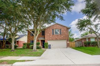 21122 Amber Crossing Drive, Richmond, TX 77406