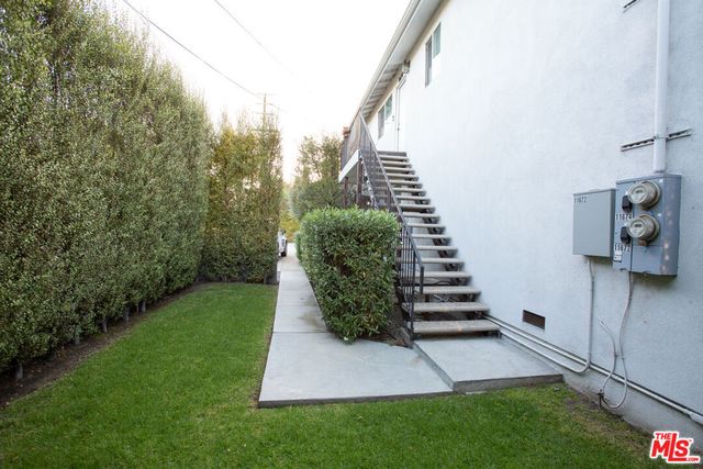 11674 La Grange Avenue, Los Angeles, CA 90025