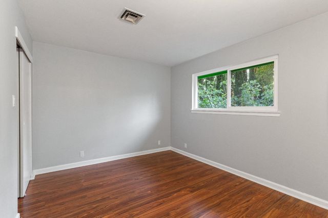 7477 21st St, Sacramento, CA 95822