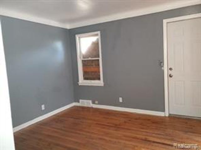 17186 Munich Street, Detroit, MI 48224