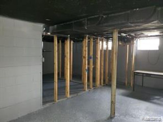 17186 Munich Street, Detroit, MI 48224