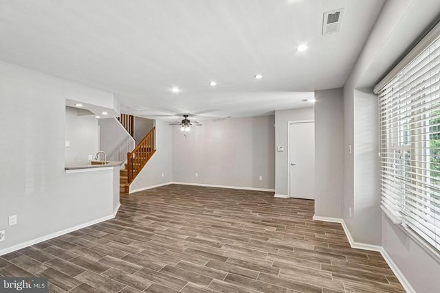 803 WHARTON RD, Mount Laurel, NJ 08054
