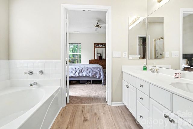 4710 Kirkgard Trail, Charlotte, NC 28269