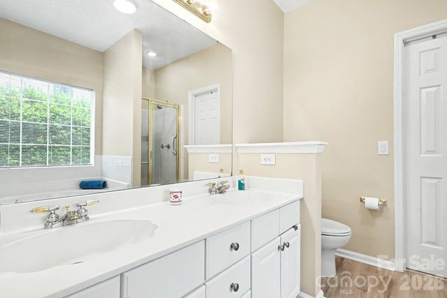 4710 Kirkgard Trail, Charlotte, NC 28269