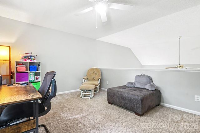 4710 Kirkgard Trail, Charlotte, NC 28269