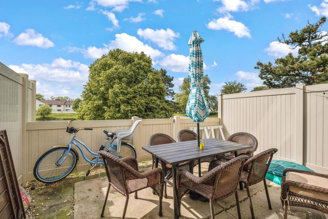 2685 Cedar Lake Drive, Dublin, OH 43016