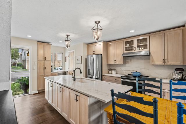 2685 Cedar Lake Drive, Dublin, OH 43016