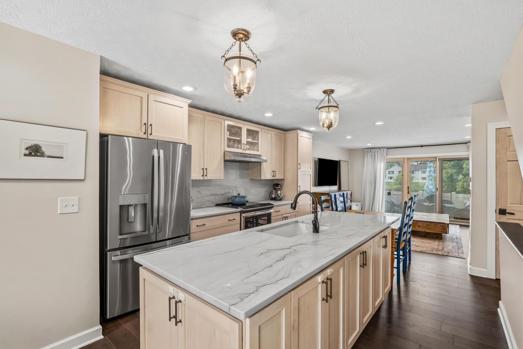 2685 Cedar Lake Drive, Dublin, OH 43016