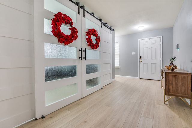 1208 Foster Street, Cedar Hill, TX 75104