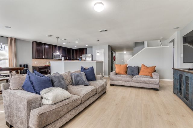 1208 Foster Street, Cedar Hill, TX 75104