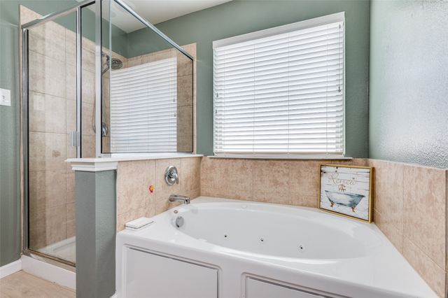 1208 Foster Street, Cedar Hill, TX 75104