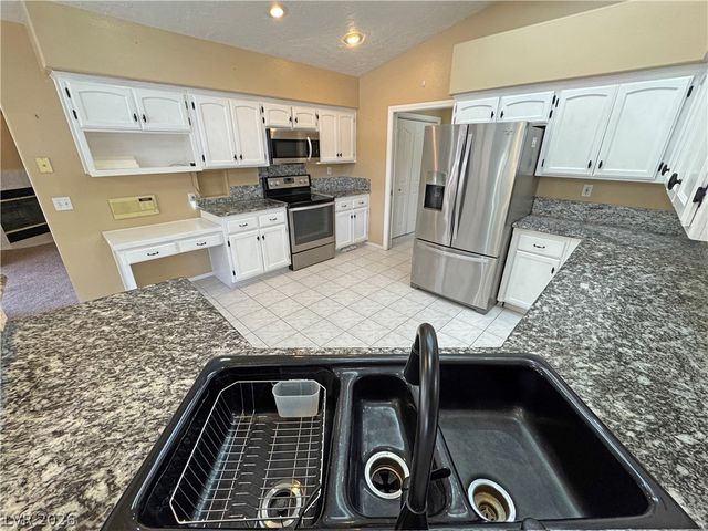 3620 East Burgundy Drive, Pahrump, NV 89048