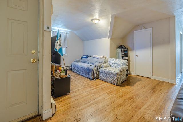 260 Whitney Avenue, Bridgeport, CT 06606