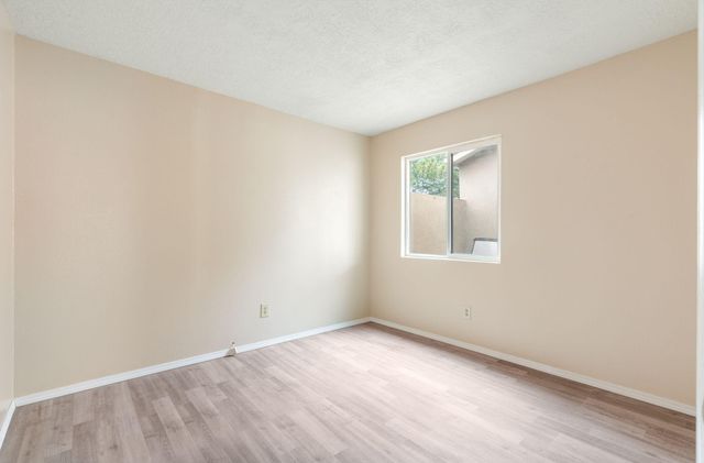 148 Pearl Drive NE, Rio Rancho, NM 87124