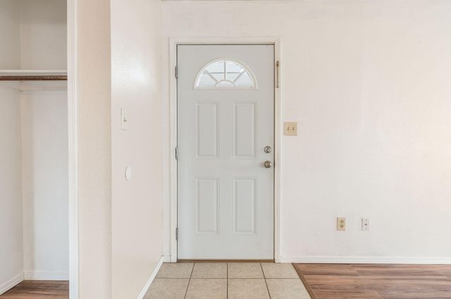 148 Pearl Drive NE, Rio Rancho, NM 87124