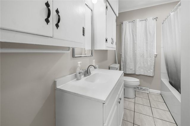 308 Buchanan Circle, Pendleton, SC 29670