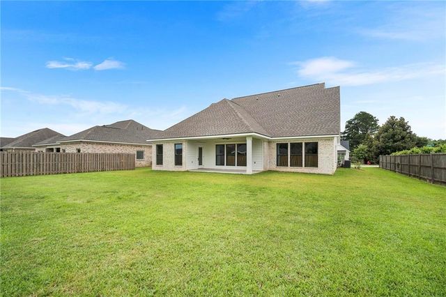 25998 Capra Court, Daphne, AL 36526