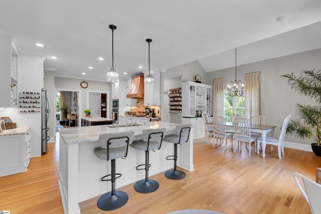 204 Parkside Drive, Simpsonville, SC 29681