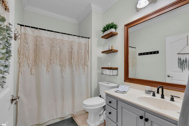 204 Parkside Drive, Simpsonville, SC 29681