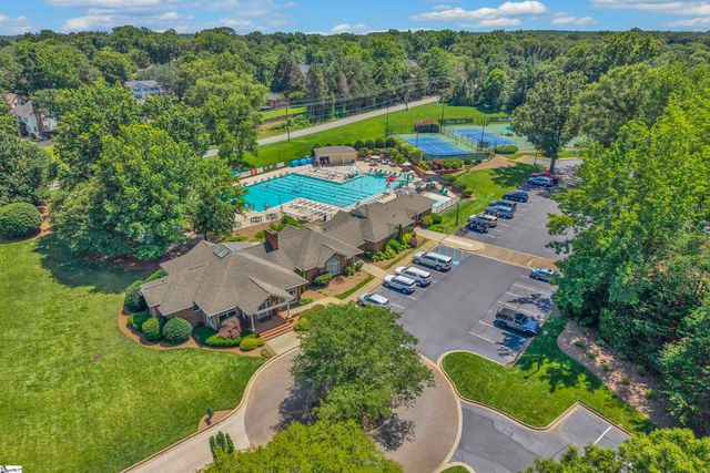 204 Parkside Drive, Simpsonville, SC 29681