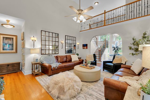 204 Parkside Drive, Simpsonville, SC 29681