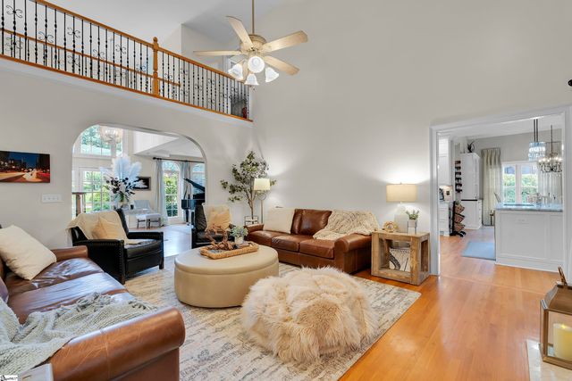204 Parkside Drive, Simpsonville, SC 29681