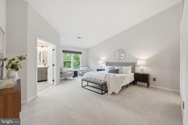 21549 TROWBRIDGE SQ, Ashburn, VA 20147