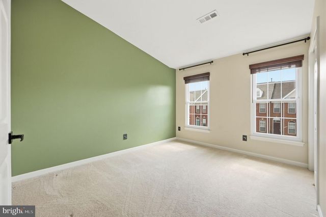 21549 TROWBRIDGE SQ, Ashburn, VA 20147