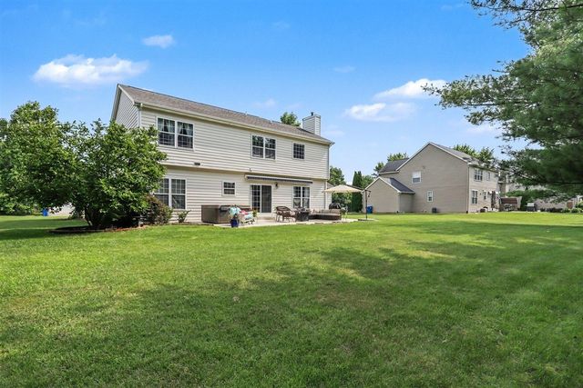 6155 Falabella Circle, Kalamazoo, MI 49009