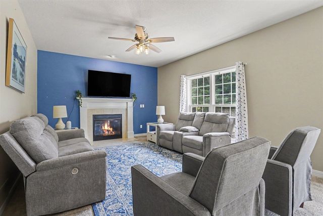 6155 Falabella Circle, Kalamazoo, MI 49009