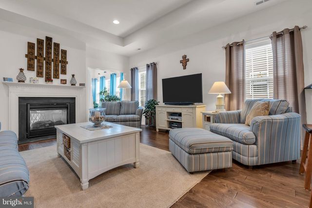 25 TWILIGHT DR, Barnegat, NJ 08005