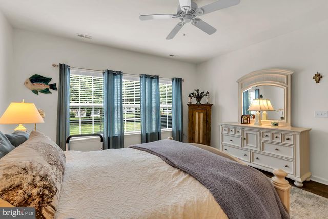 25 TWILIGHT DR, Barnegat, NJ 08005