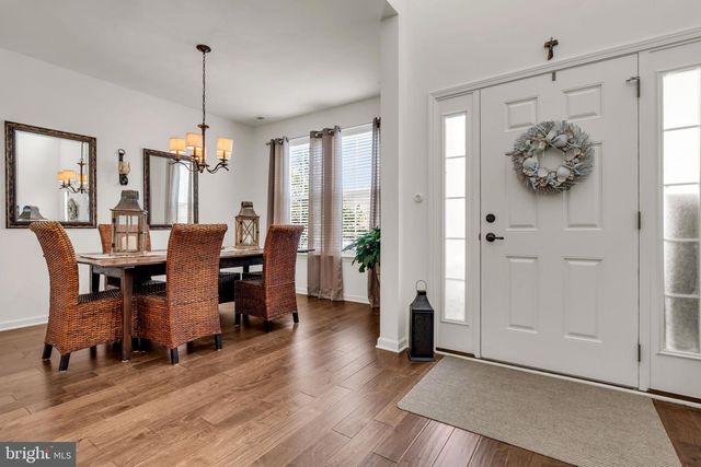 25 TWILIGHT DR, Barnegat, NJ 08005