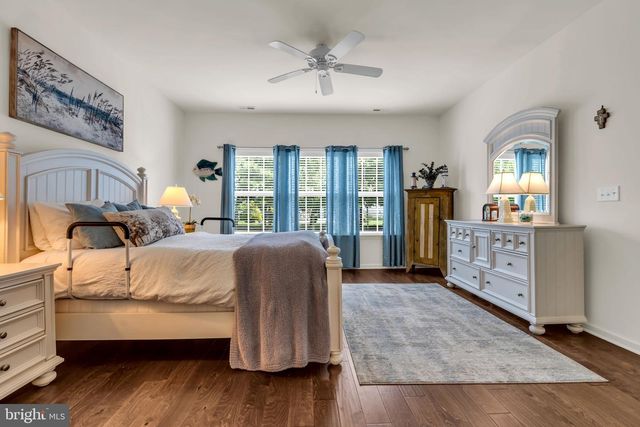 25 TWILIGHT DR, Barnegat, NJ 08005