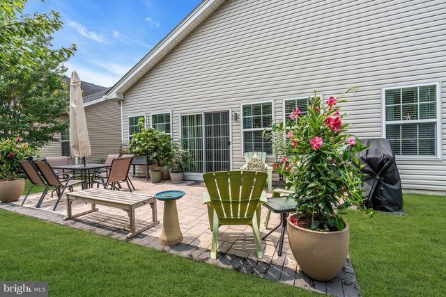 25 TWILIGHT DR, Barnegat, NJ 08005