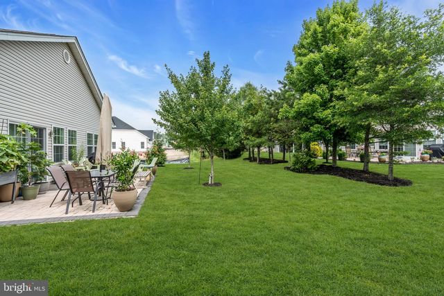 25 TWILIGHT DR, Barnegat, NJ 08005