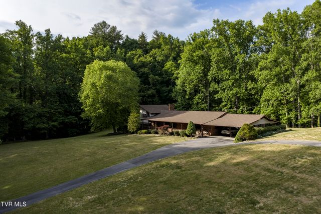 128 Lum Mcintosh Road, Erwin, TN 37650