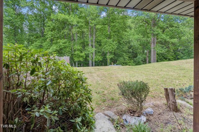128 Lum Mcintosh Road, Erwin, TN 37650