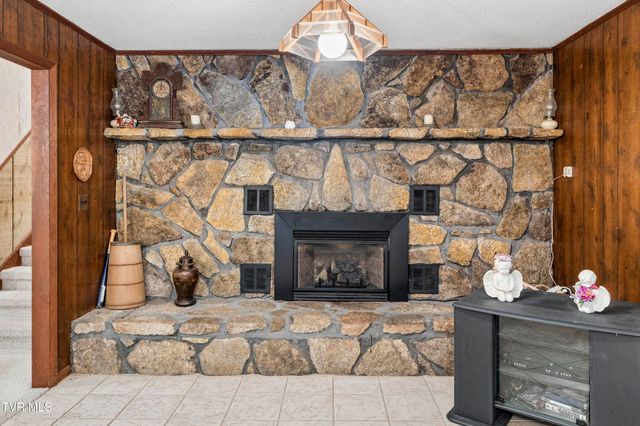 128 Lum Mcintosh Road, Erwin, TN 37650