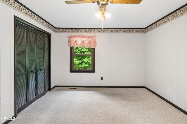128 Lum Mcintosh Road, Erwin, TN 37650