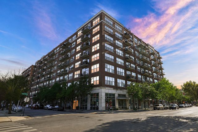6 S Laflin Street 801, Chicago, IL 60607