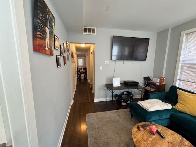 1431 N SPRINGFIELD Avenue 2, Chicago, IL 60651